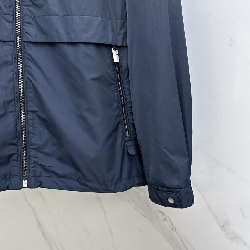Bv*b*rry outwear